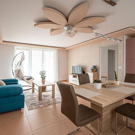 Roze Blue Design Apartments Csopak Exteriér fotografie