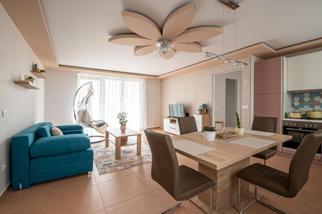 Roze Blue Design Apartments Csopak Exteriér fotografie