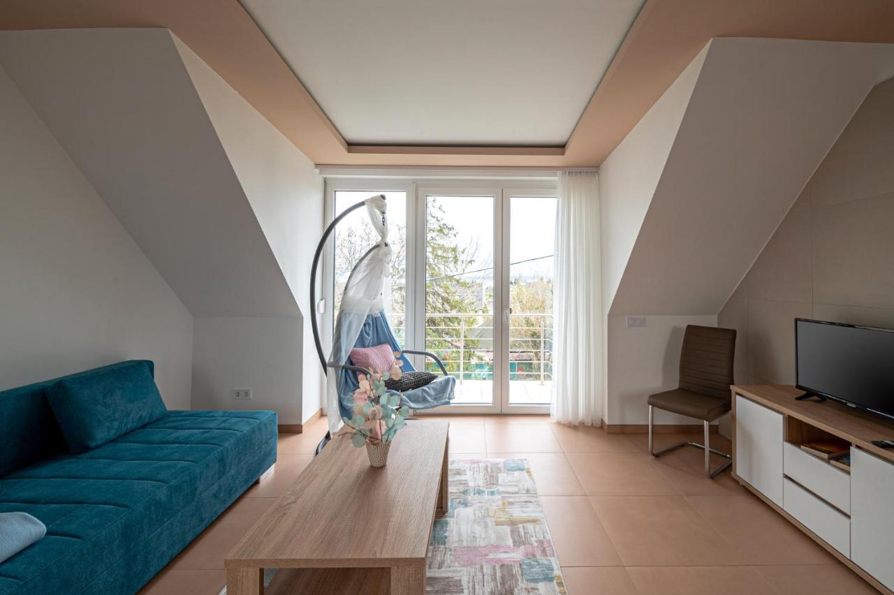Roze Blue Design Apartments Csopak Exteriér fotografie
